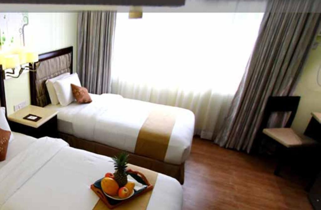 Diamond Suites And Residences Cebu Buitenkant foto